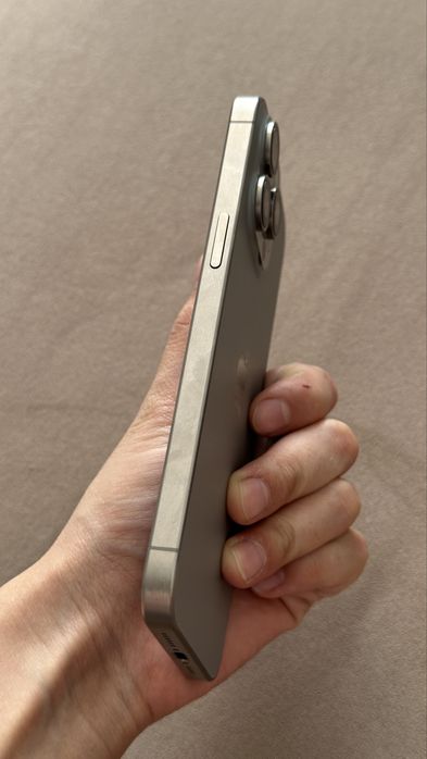 Продам iPhone 15 Pro Max в идеальном состоянии