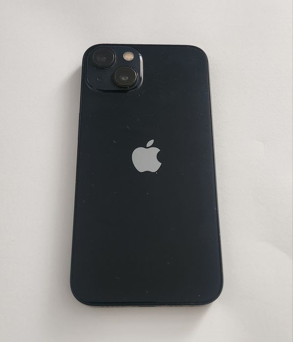 Vand iphone 13  !