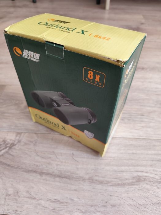 Бинокль, Celestron Outland X 8x42