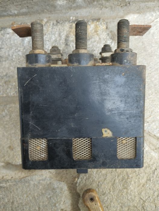 Ел превключвател Автомат А2