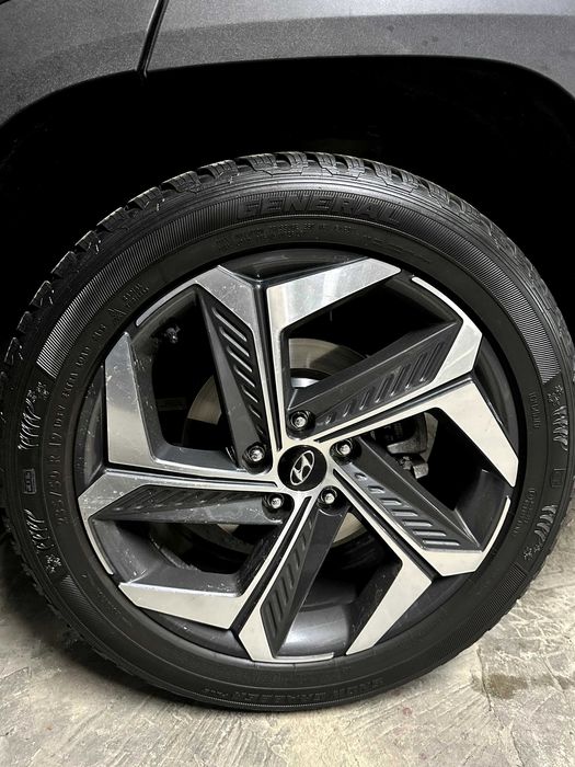 Зимни гуми 235/50 R 19