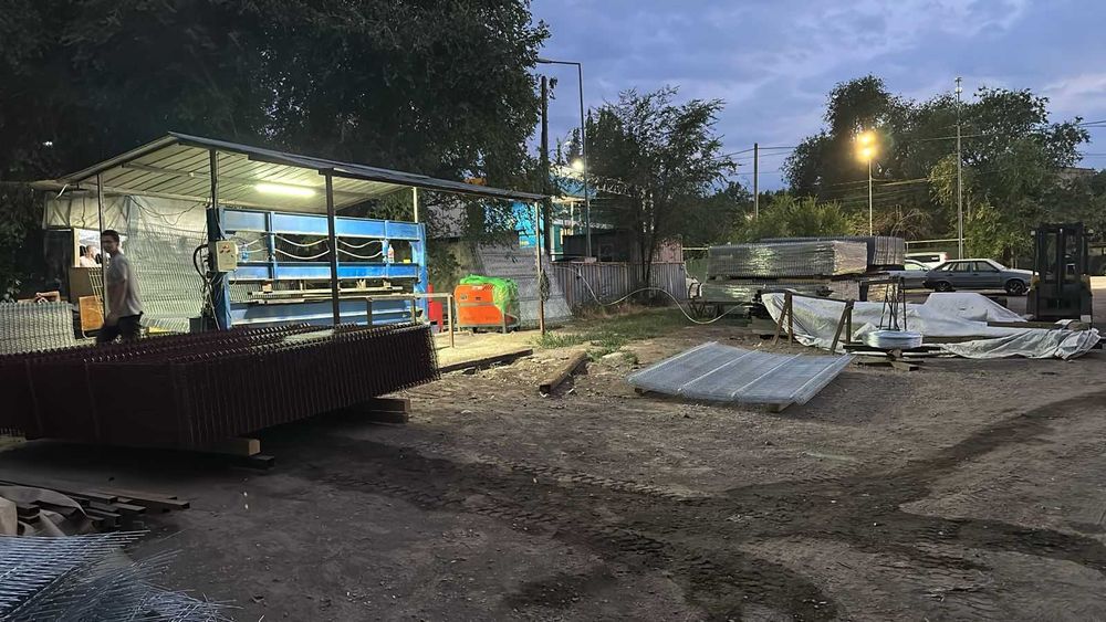 Купит 3д сетку Ворота распашные, откатные, калитка от производителя!!!