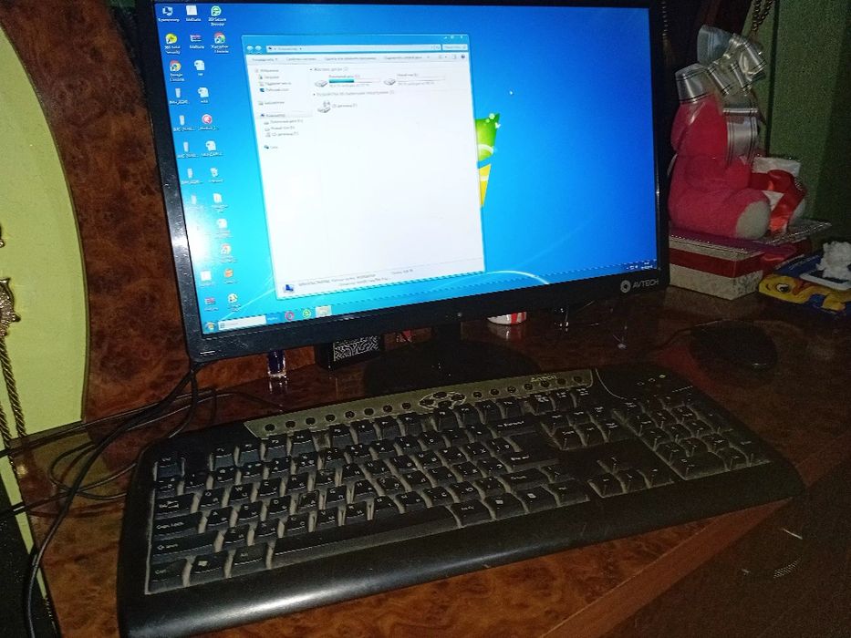 Продаю Монаблок компьютер