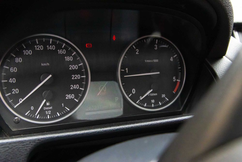 BMW X1 X DRIVE pachet M 2014.schimb cu Hibrid