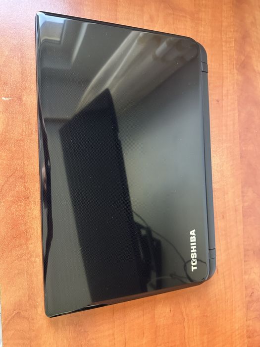Laptop Toshiba Satellite L-50-B-25N