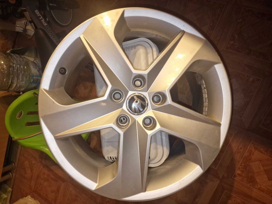 Оригинални джанти шкода октавия 3 17 5х112 7,5J ET 51