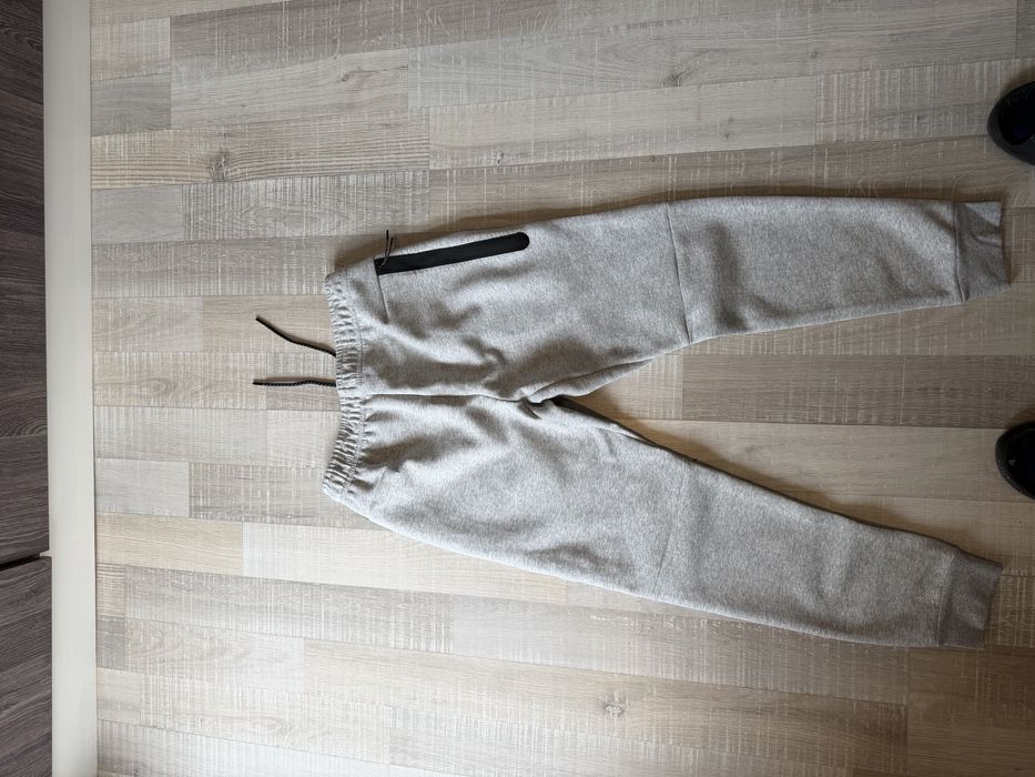 Nike tech fleece
