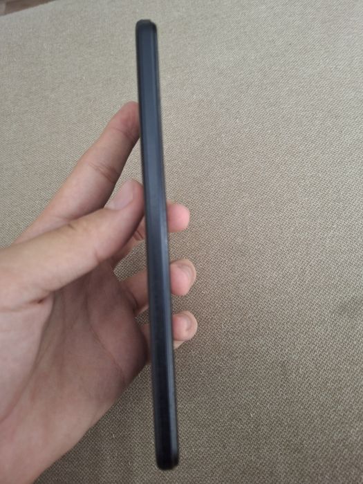 продаю телефон Vivo Y33s
