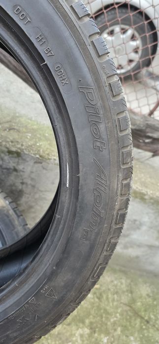 Гуми 4бр 245/45/18 - 1бр  - 59лв