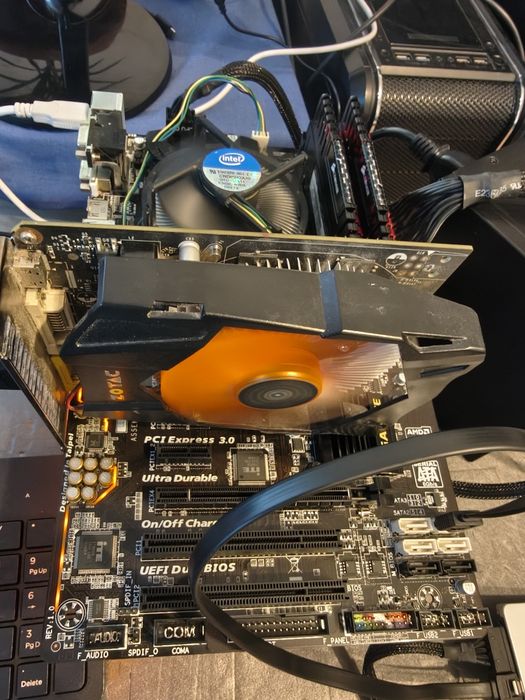 Kit PC socket 1150: Gigabyte B85 + i7 4790