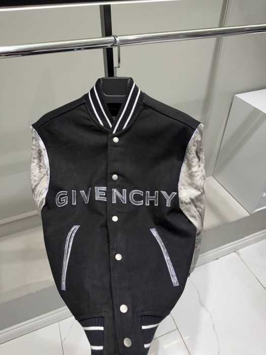 Geaca Givenchy calitate Premium