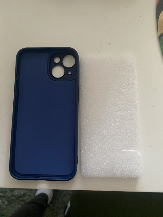 Чехол на сотывый айфон 14