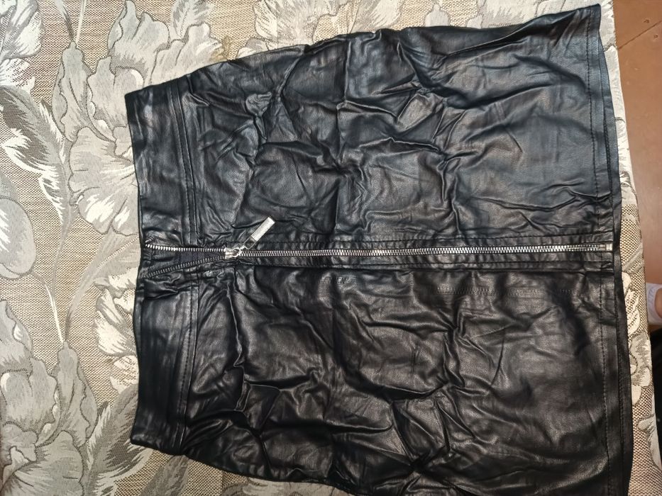 Продам юбки 42-44