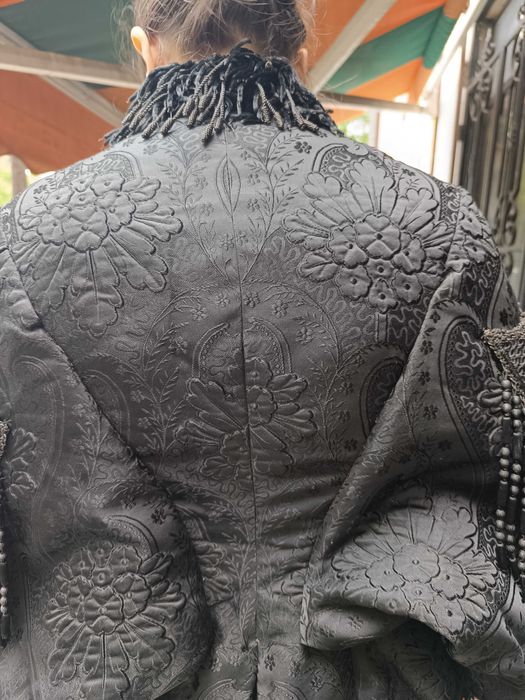 Уникална дамска връхна дреха от началото на 20 век – запазена!