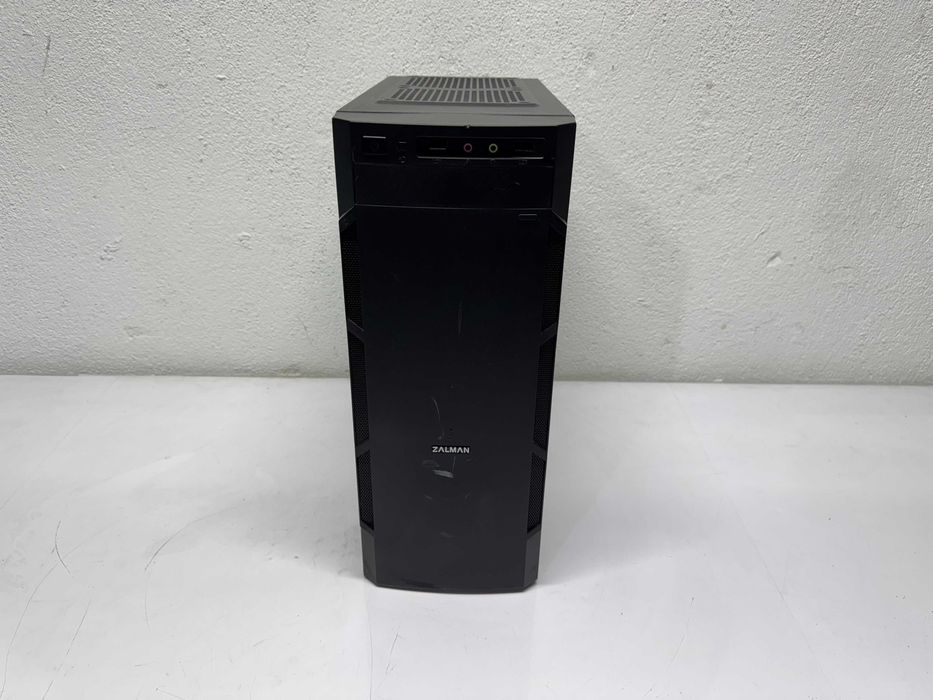 Компютър - CPU AMD A6-3650/GPU- AMD RADEON HD 6530 D/RAM 4GB/HDD 700GB