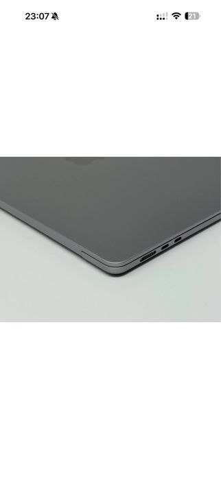 MacBook Air M3 15 inch 98%