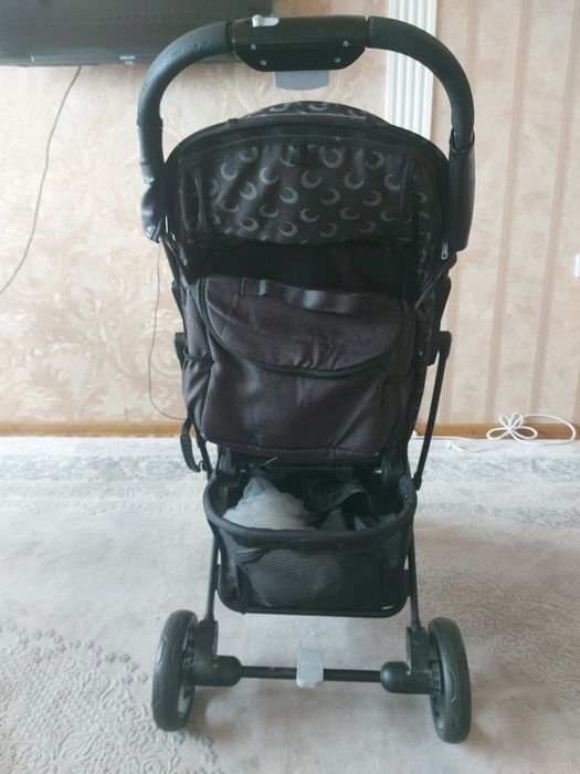 Коляска в хорошом состоянии