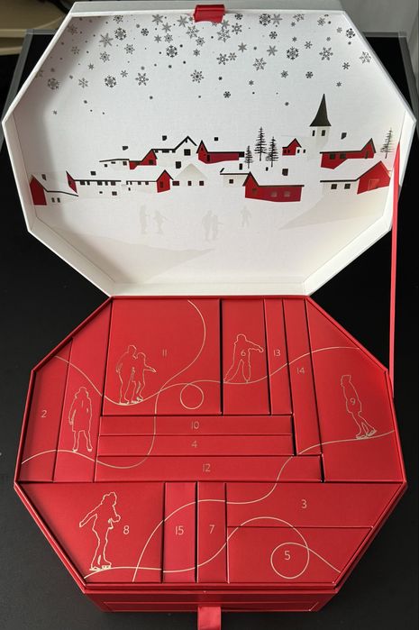 Snow-Kissed Holiday Advent Calendar Kiko Milano