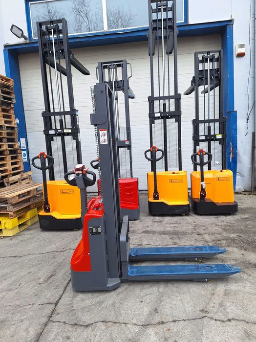 Transpalet electric cu catarg stivuitor electric rate garantie