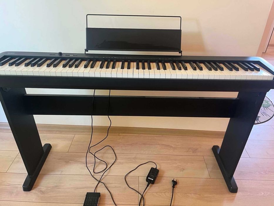 Продавам дигитално пиано Casio