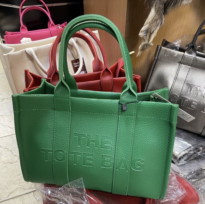 Кожена дамска чанта The Tote Bag с различни цветове