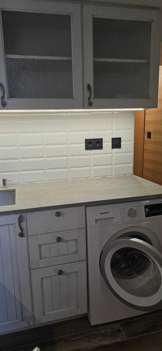 Дава се под наем Двустаен апартамент в София, Банишора - 66 кв.м за 765 € - Снимка #3