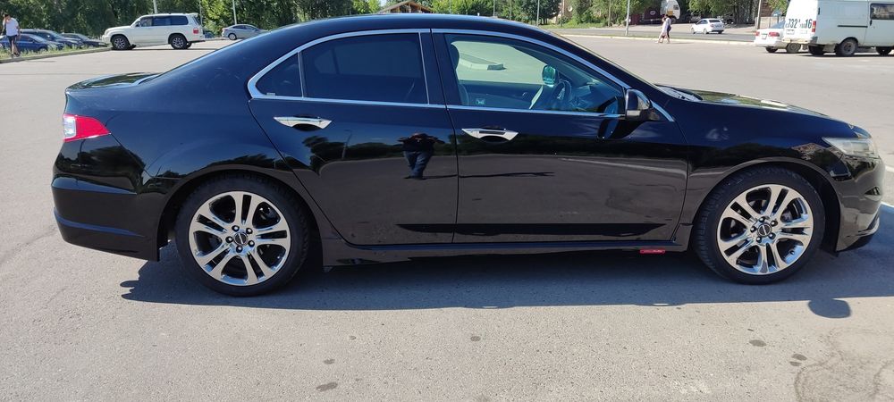 Автомобиль продам