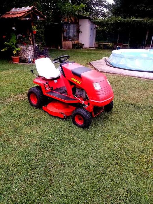 продавам трактор косачка countrax k 14
