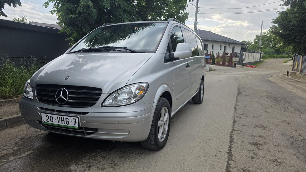 Mercedes Benz Vito 120 V6 * 3.0 CDI * An 2008 * Cutie Automata * Autoutilitara N1 * Dublu cabina 5 Locuri