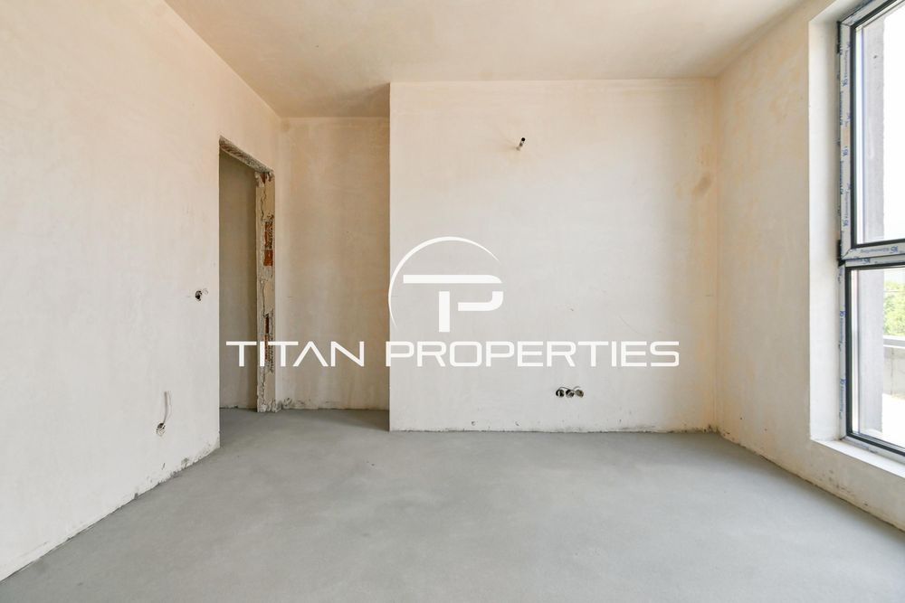 Тристаен за продажба в ж.к. Малинова долина