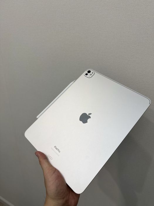 iPad pro 13 M4 256gb