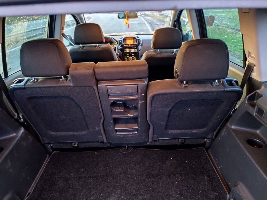 Vand opel zafira 7locuri