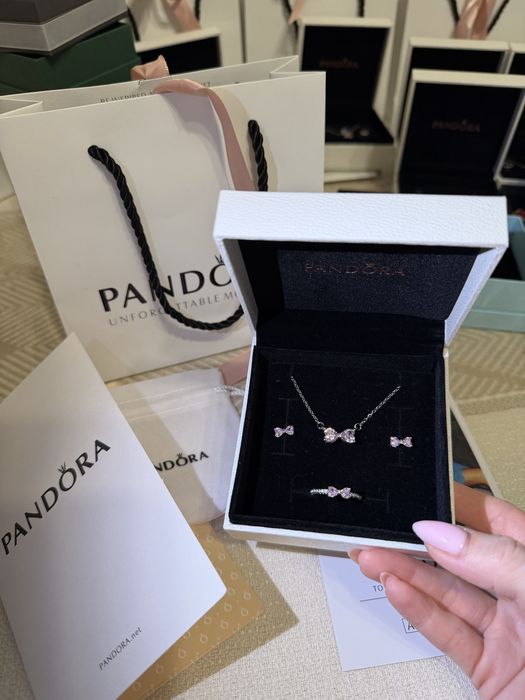 Новые наборы PANDORA, листайте