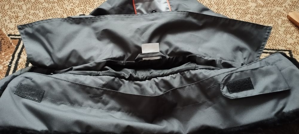 Спец одежда зимний пуховик.