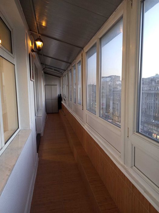 Proprietar  inchiriez  apartament renovat cu 2 camere Piata Romana