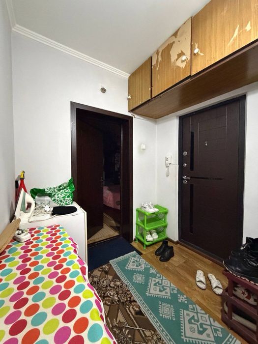 Продам квартиру сергели 8 3/2/9 71000&