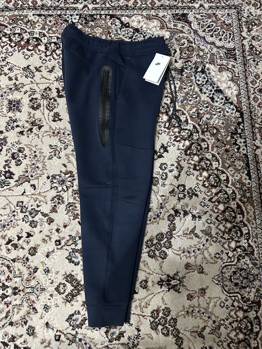 Штаны от nike tech fleece