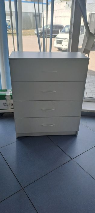 Комоды на 3 или 4 ящика