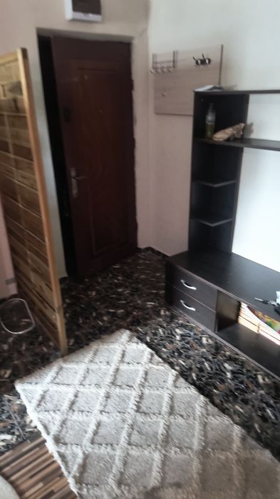 Garsoniera de închiriat
