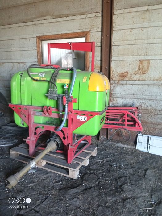 Продам опрыскиватель