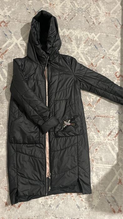 Куртки демисезонные по 3-4 тыс. тенге р.40-42