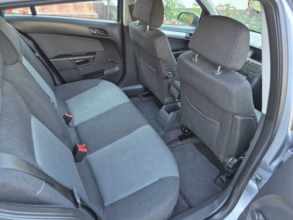 Opel Astra H – 1.6 Benzină – 105 CP – Automată – 2006 – Euro 4