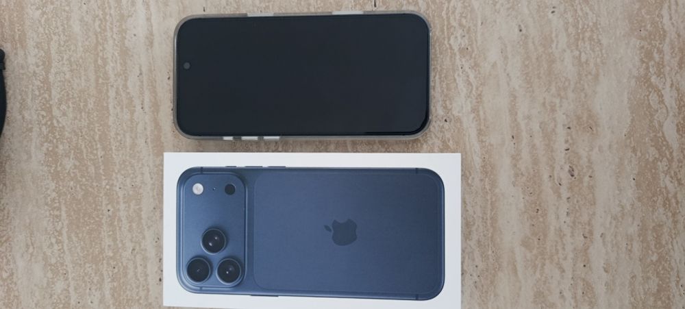 iPhone 17ro max  256gb емкость 100%