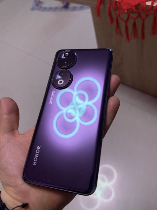 Vand Honor 90 512gb