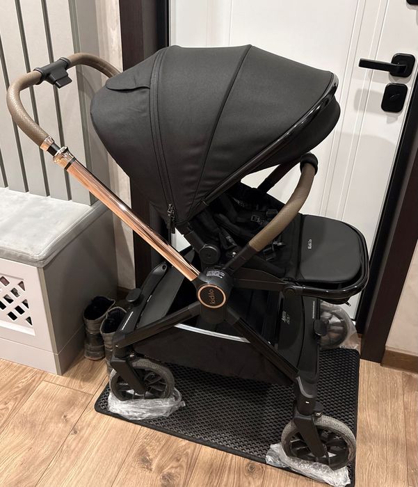 Продам Прогулочную коляску Kidilo D900 Black