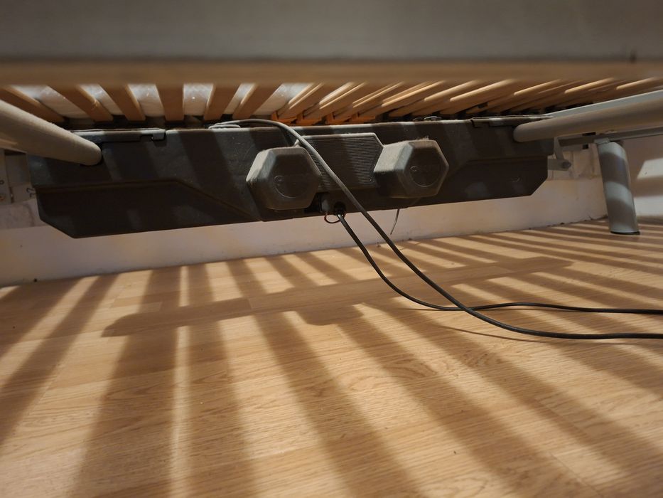 Pat medical electric cu telecomanda