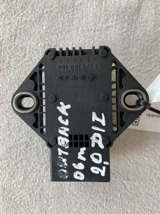 Датчик (Yaw sensor) за Subaru Outback (04-06)