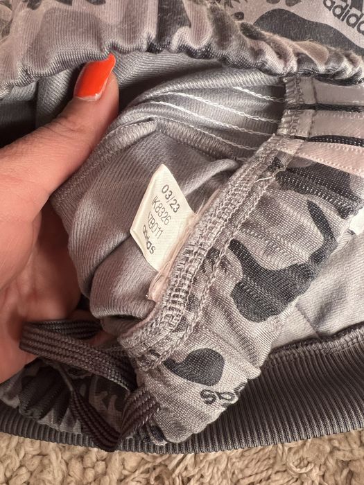 Детски анцунг ADIDAS 86/92 см-20 €