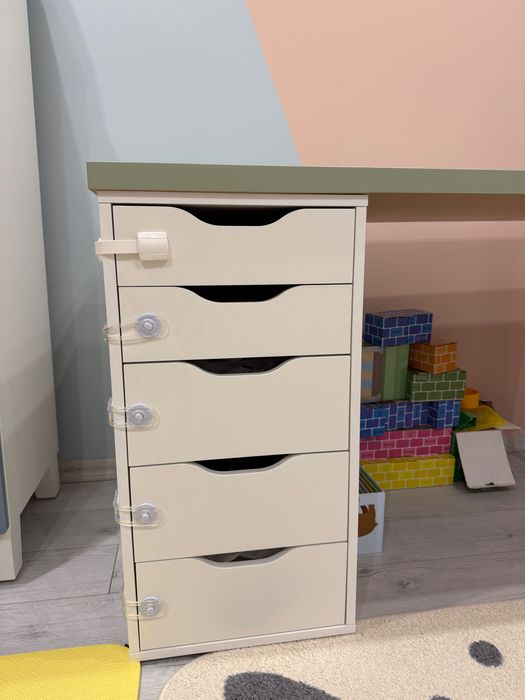 Бюро Алекс - ИКЕА