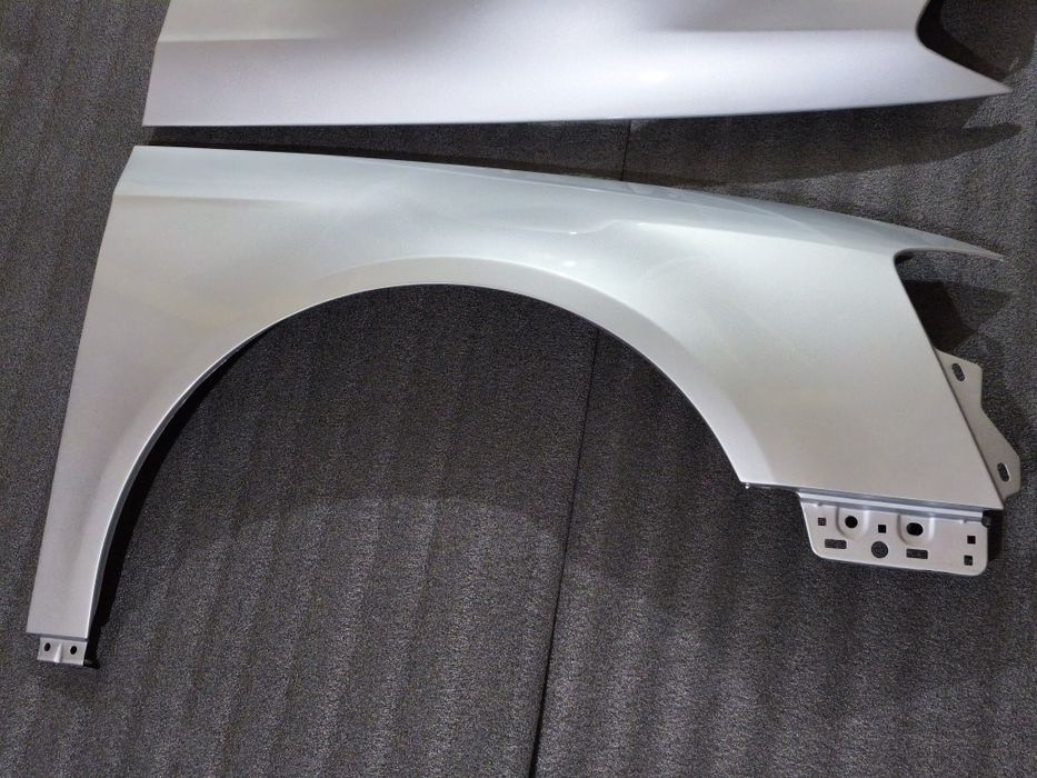 Aripa fata VW Passat b6 gri La7W